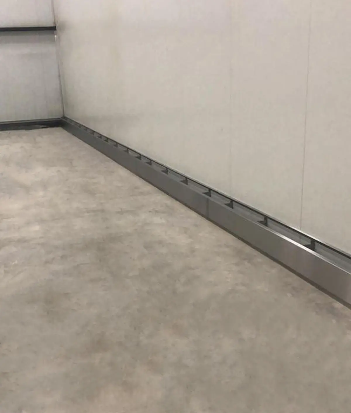 Ruostumattomat jalustat