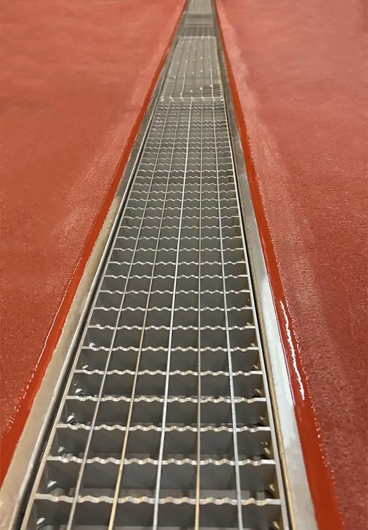 Viemärikanavat liukuestekannella juomien pullotuslaitoksiin